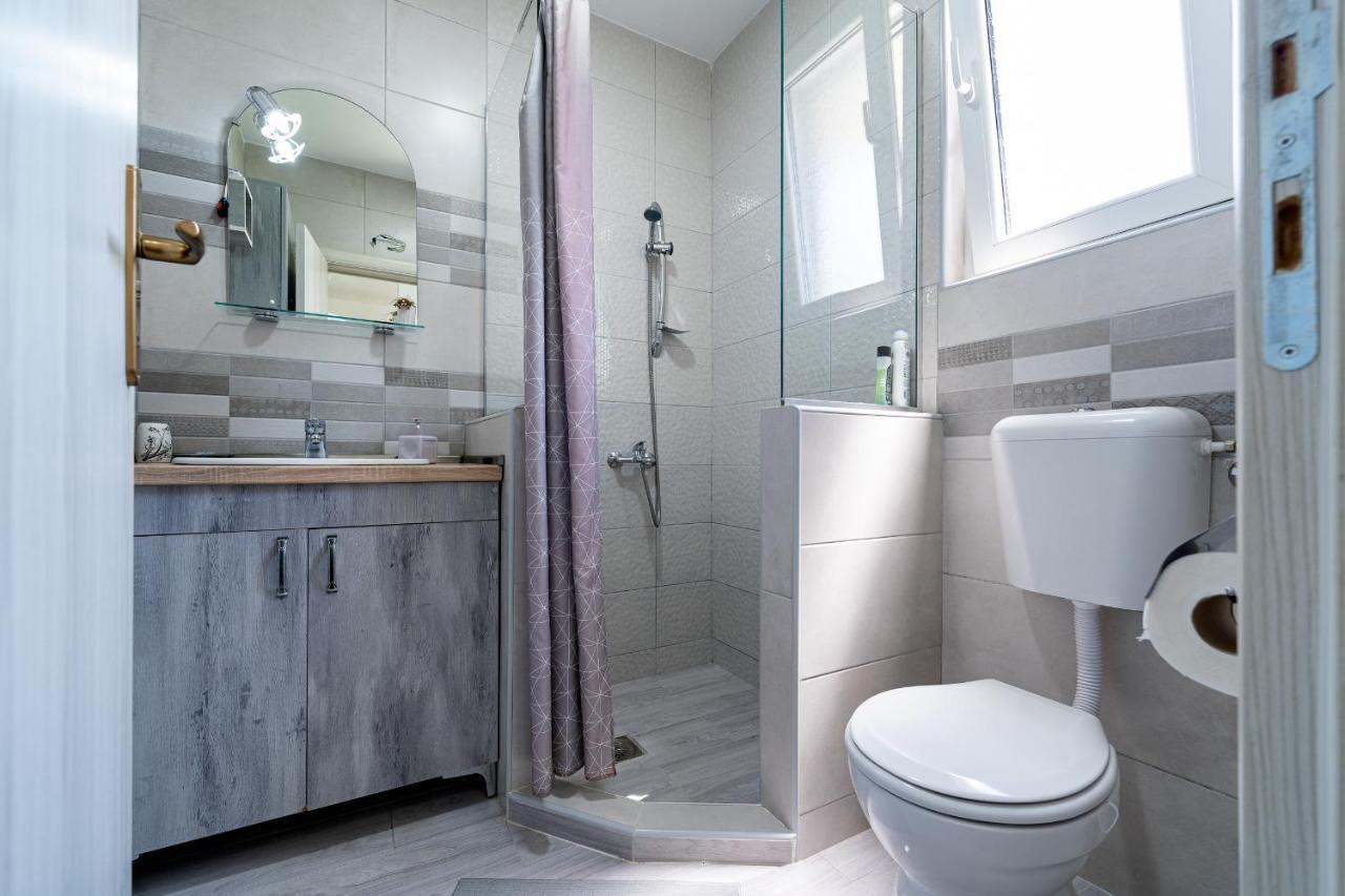 Apartments Gruda Цетинє Екстер'єр фото