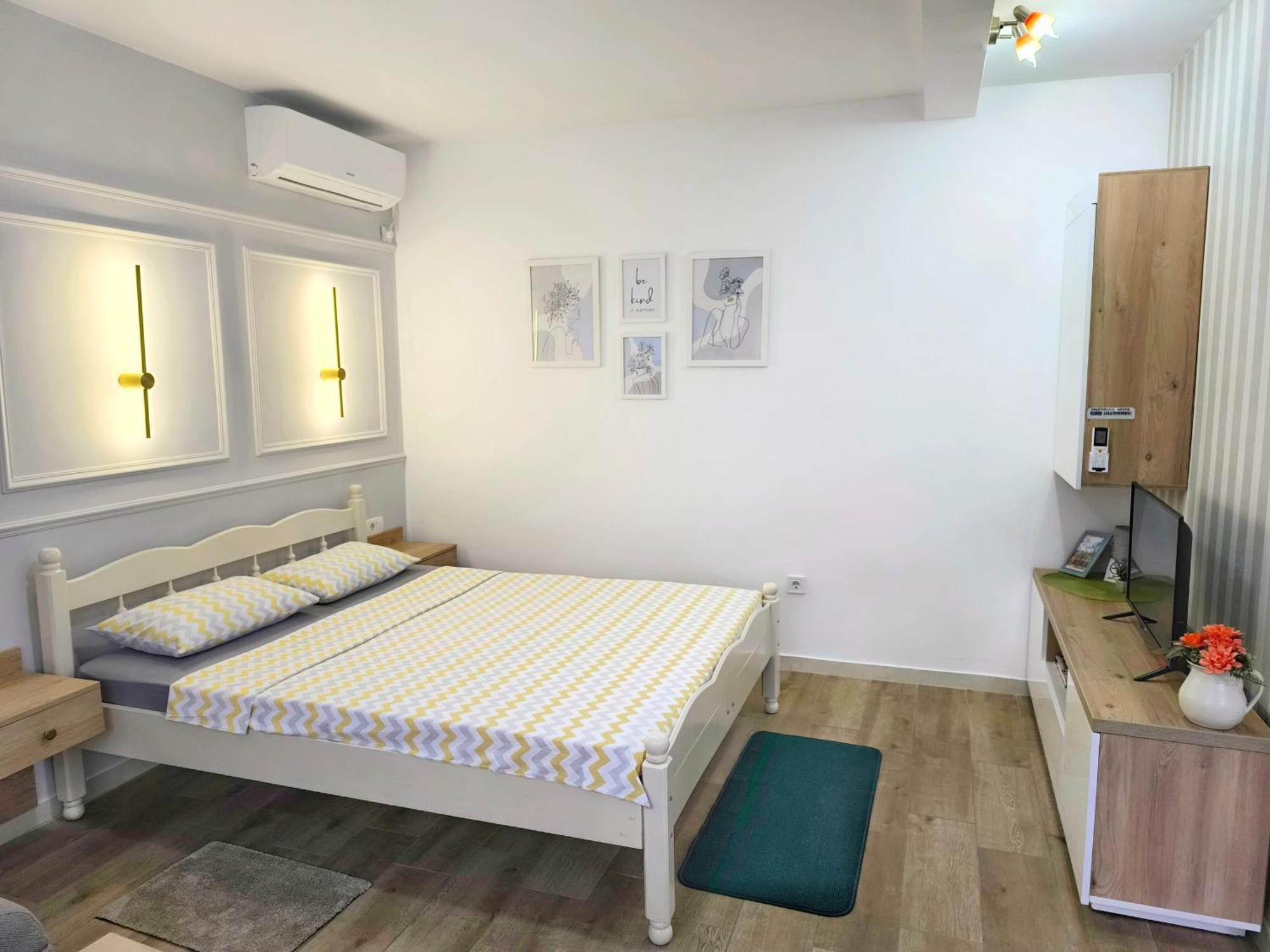 Apartments Gruda Цетинє Екстер'єр фото